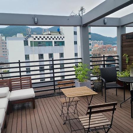 Jinwoo Prestige Hotel Geoje Esterno foto